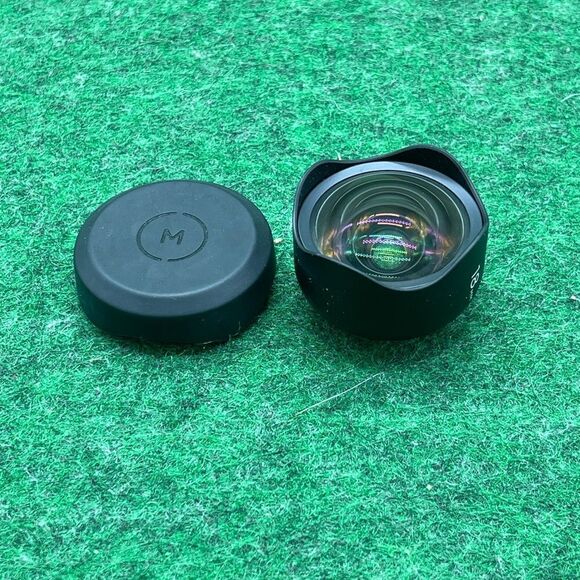 Moment 18mm Wide Lens for Mobile Photography  For iPhoneXR - Picture 2 of 2